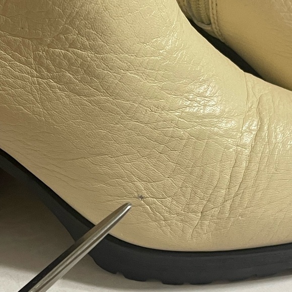 🎁SALE🎁LUCKY BRAND CREAM LEATHER LUG SOLE ANKLE BOOTS SZ 9 MED - Picture 14 of 14